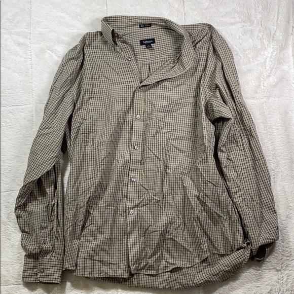 Van Heusen Other - Men’s Van Heusen Button-Down Shirt